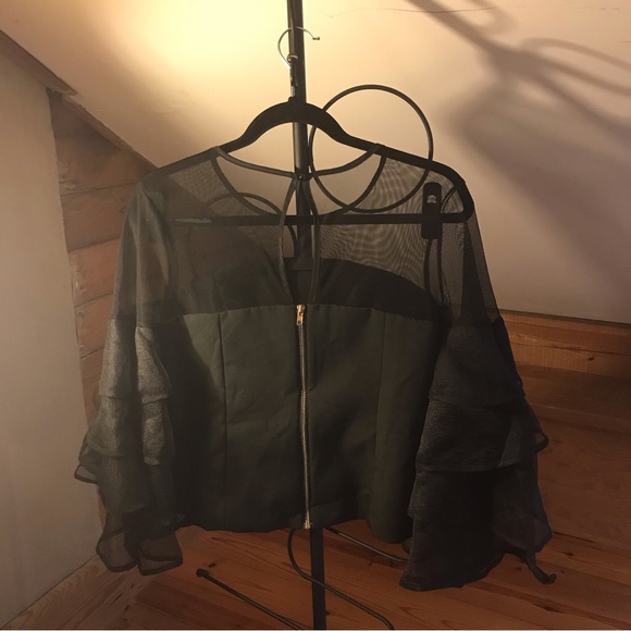 Infin8ti Black Flutter Sleeve Formal Top, NWT, L - Picture 2 of 14